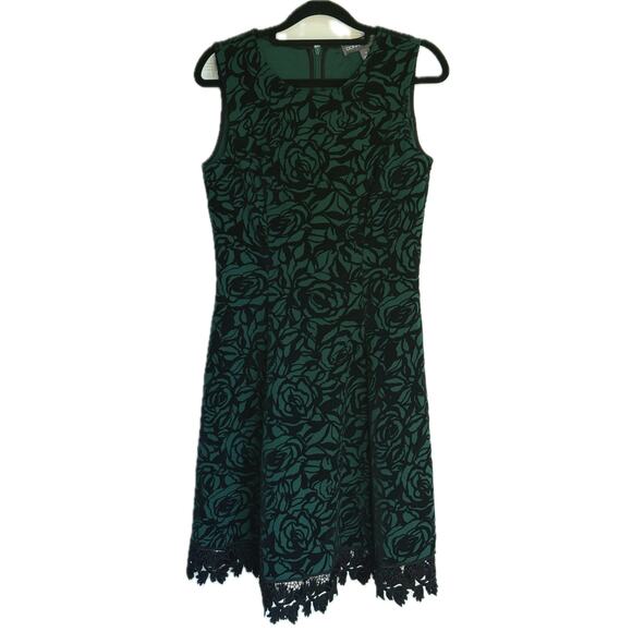 Donna Ricco Green Velvet Burnout Fit & Flare Dress Size 4 Holiday - Picture 3 of 9